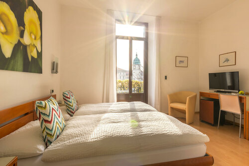 Гостиница Hotel Zurigo Downtown в Лугано