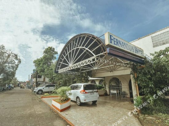 Hotel Fernando's Hotel, Sorsogon City, photo