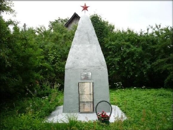 Monumento, memorial Обелиск воинам, павшим в годы Великой Отечественной войны, , foto