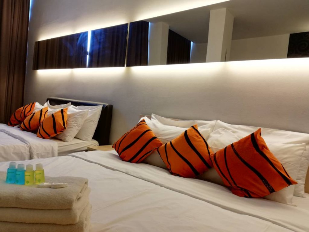 Фото Paragon City Hotel