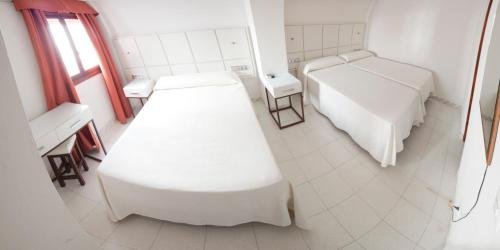 Фото Hostal Loimar