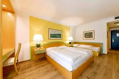 Фото Hotel Business Resort Parkhotel Werth