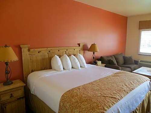 Фото Best Western Adirondack Inn