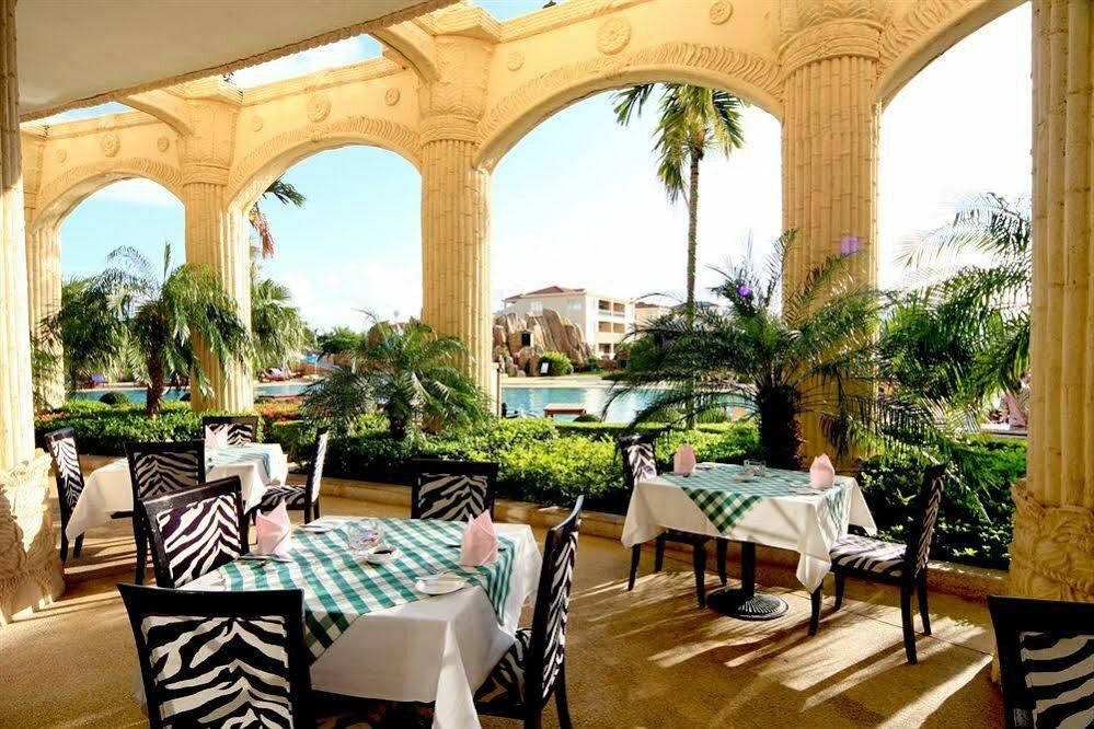 Hotel Yalong Bay Universal Resort Sanya, Sanya, photo