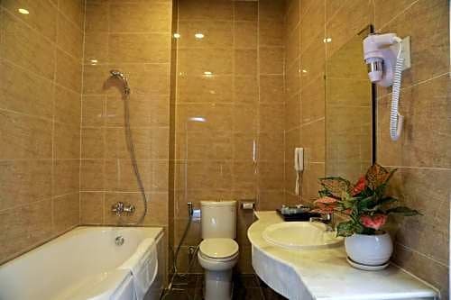 Фото Ninh Kieu Riverside Hotel