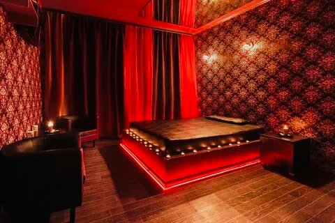 Қыз бен шұжық туралы бейне