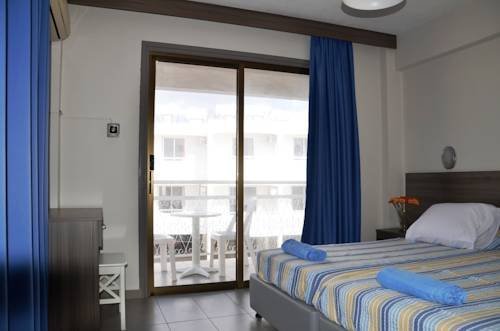 Фото Ayia Napa Suites