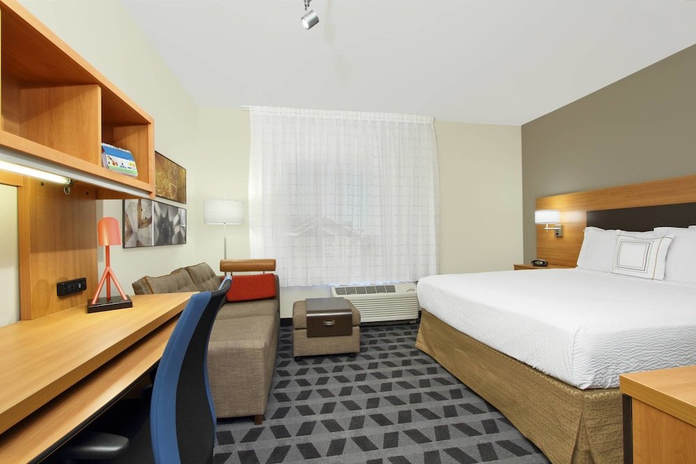 Фото TownePlace Suites Dallas McKinney