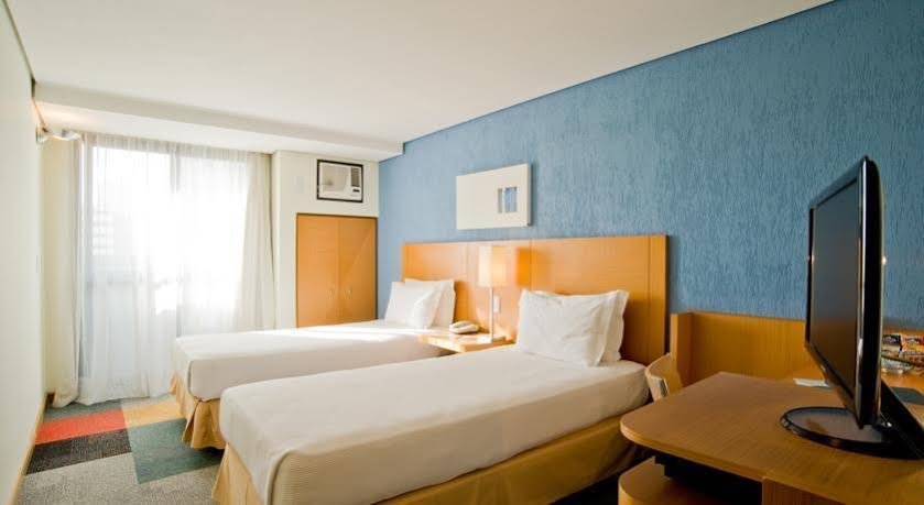 Фото Slaviero Curitiba Batel