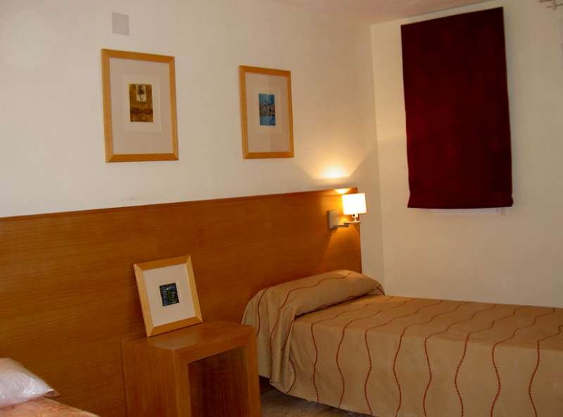 Фото Aparthotel Milord's Suites