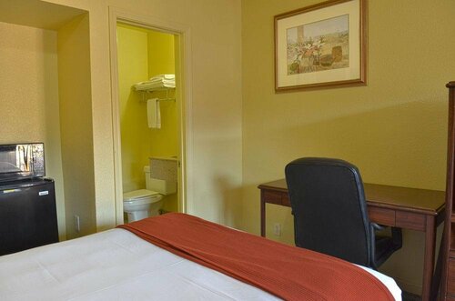 Гостиница Discovery Inn в Окдейле