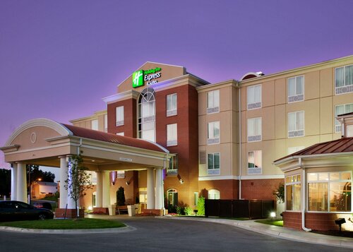 Гостиница Holiday Inn Express & Suites Kansas City - Grandview, an Ihg Hotel в Грандвью
