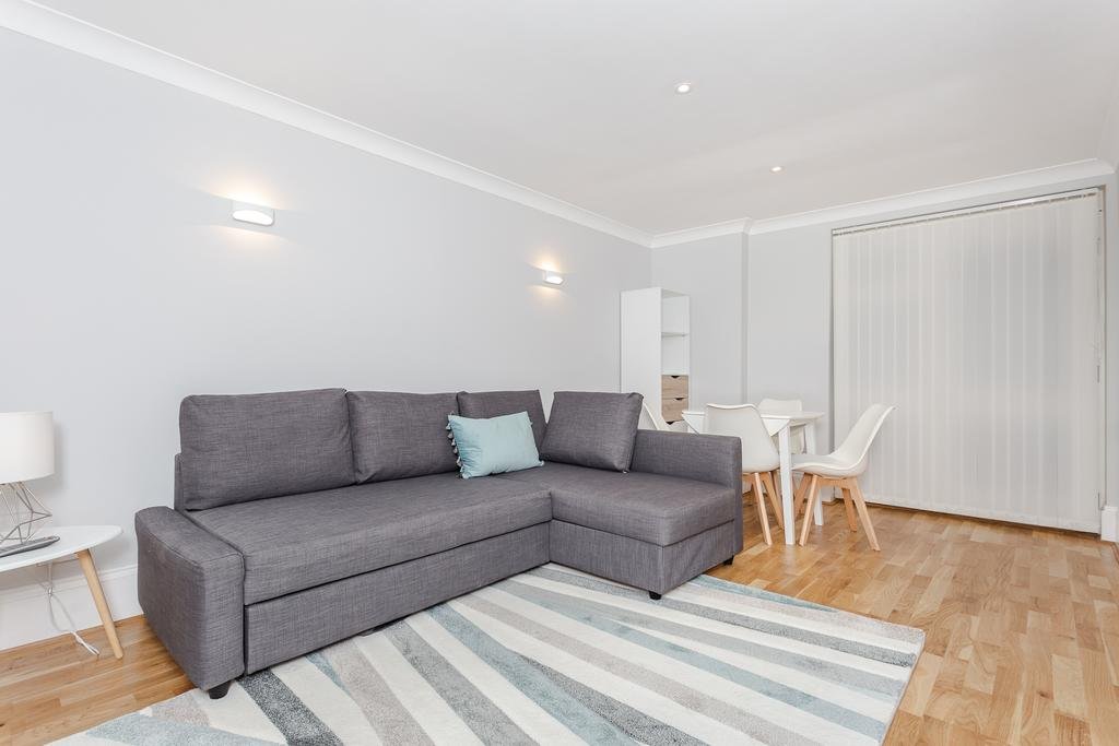 Фото Cleveland Apartments by Square