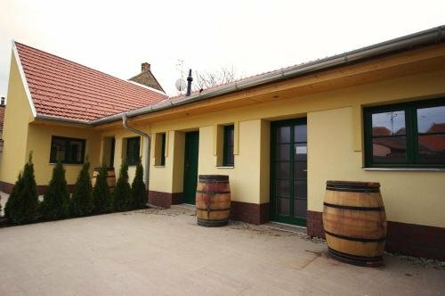 Hotel Pension Max Valtice, South Moravian Region, photo