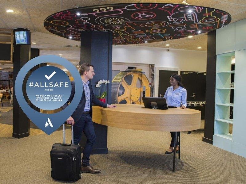 Фото B&B HOTEL Lille Roubaix Centre Grand-Place