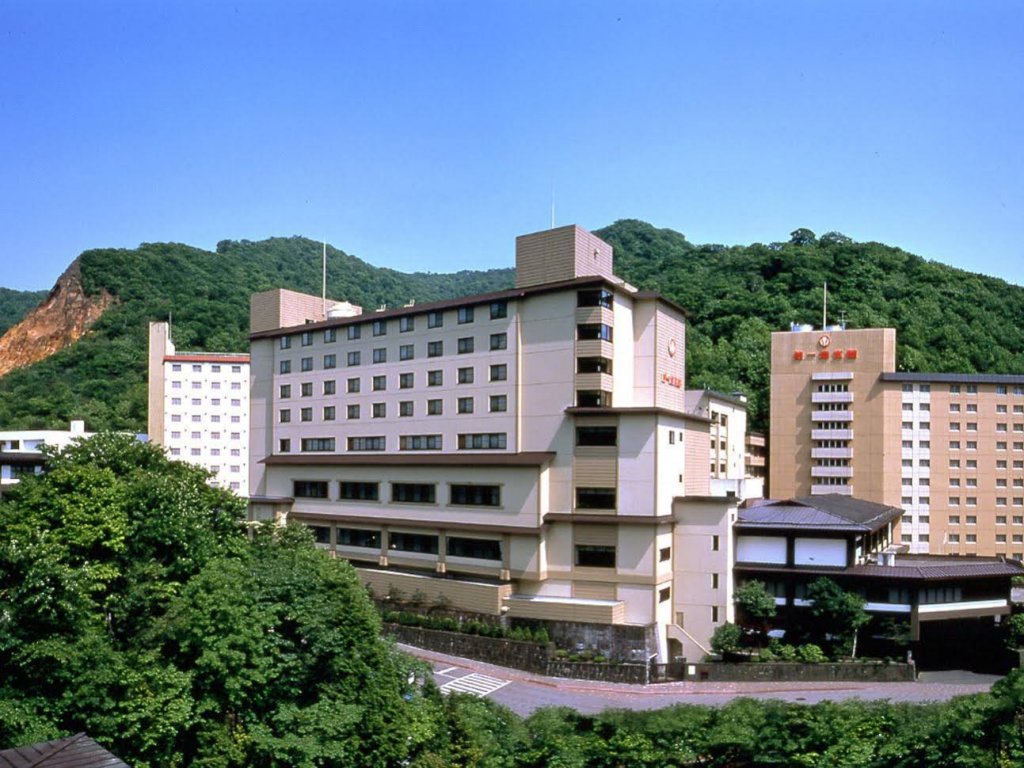 Фото отеля 1