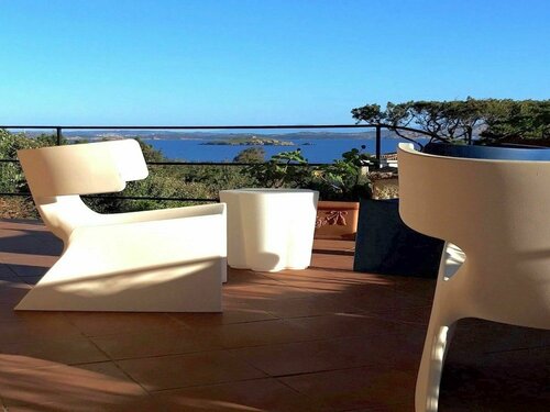 Гостиница Villa With a Swimming Pool, Overlooking the Crystal-clear Waters of the Costa Smeralda