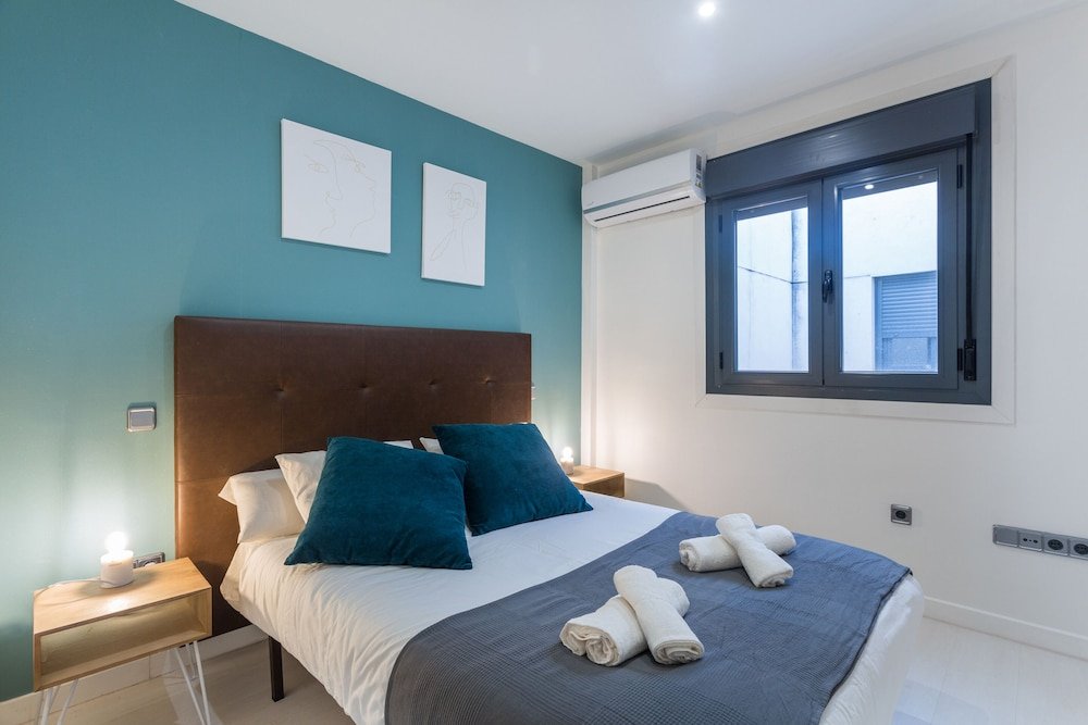 Фото Limehome Madrid Calle de la Paloma