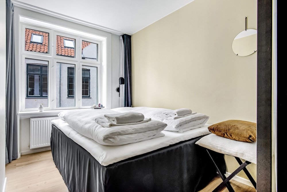 Фото Apēron Apartment Hotel