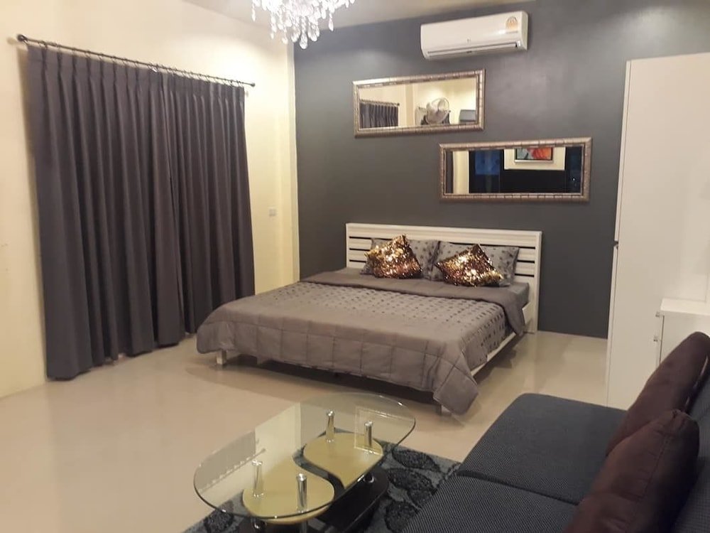 Фото Breeze Valley 1 Palm House