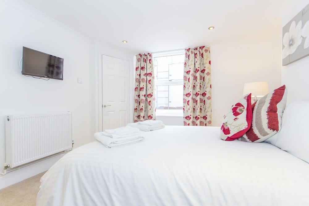 Фото 3 Bed- Raleigh by Pureserviced