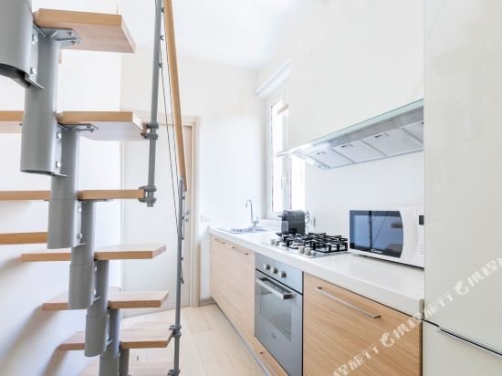 Фото Trastevere Roomy Apartment