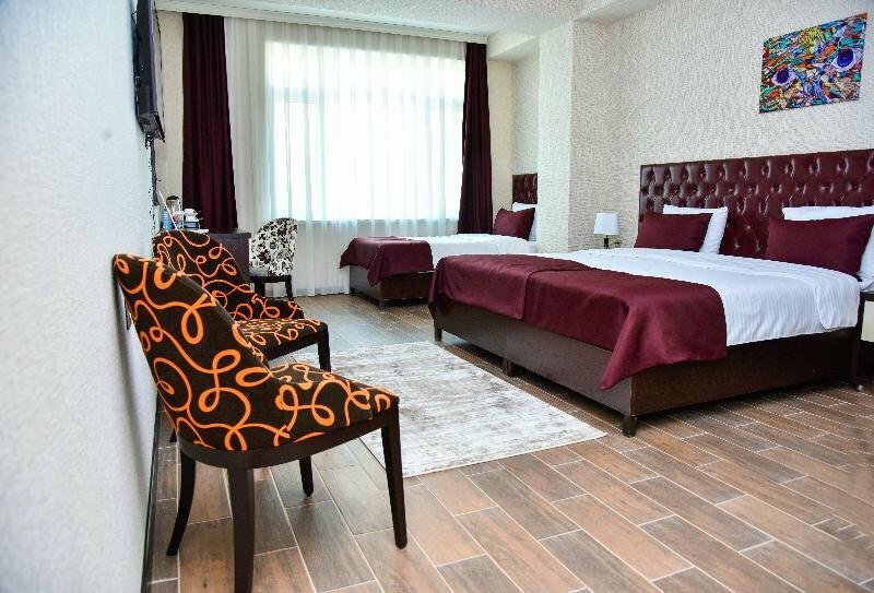 Отель Supreme Hotel Baku в Баку