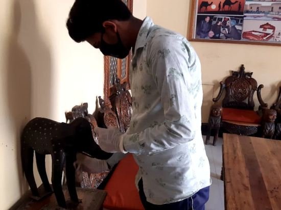 Фото Hotel Thakur Ji Palace