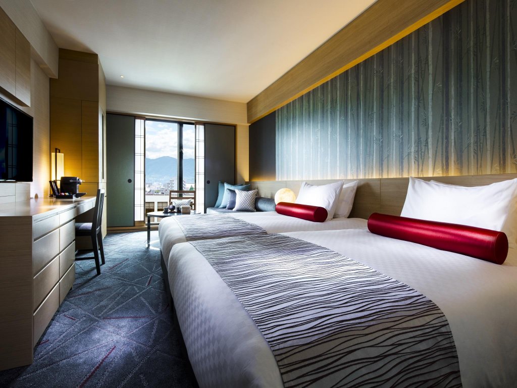 Фото Rihga Royal Hotel Kyoto