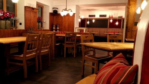 Фото Stadthotel Kachelofen