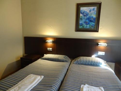 Фото Hostal Cal Forner