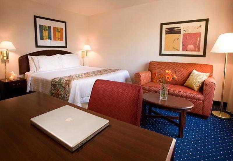 Фото In House Hotel Taichung