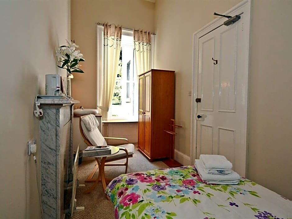 Фото Halcyon Hotel