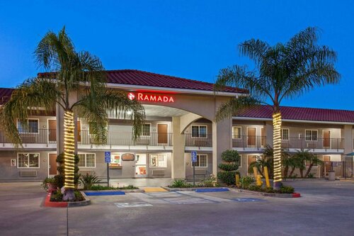 Гостиница Signature Temecula в Темекуле