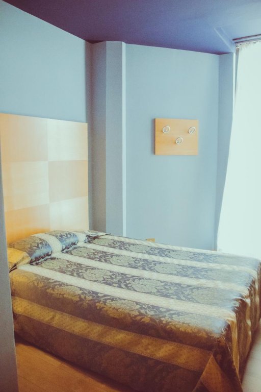 Фото Hotel Floris