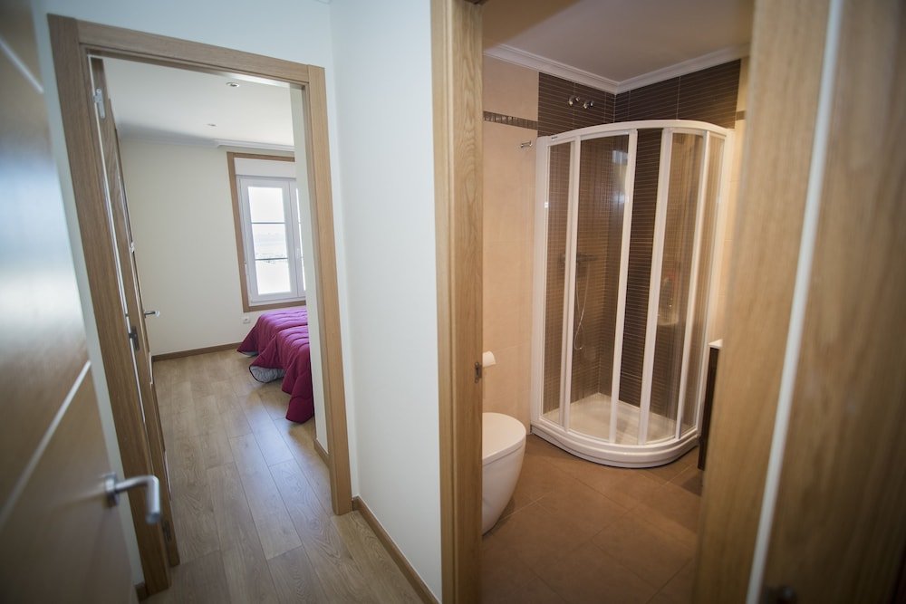 Фото Adosado EN 1a Línea. A 10 Kms de Foz