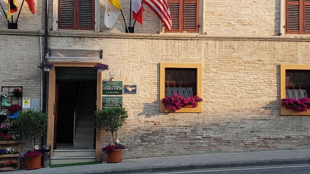 Фото Domus Pacis Loreto - Casa per ferie