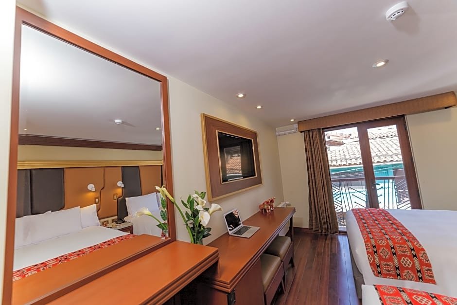 Фото Yawar Inka Hotel