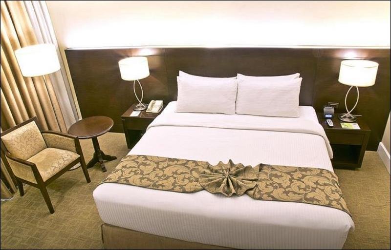 Фото Harolds Evotel Cebu