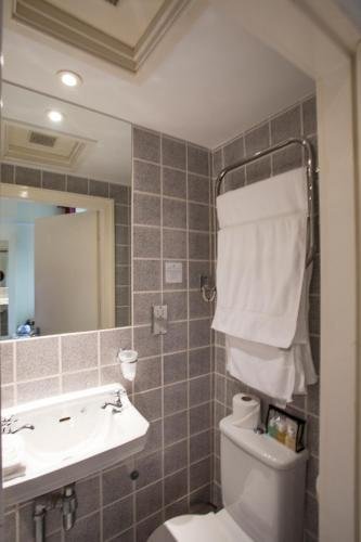 Фото 9 Green Lane Bed and Breakfast