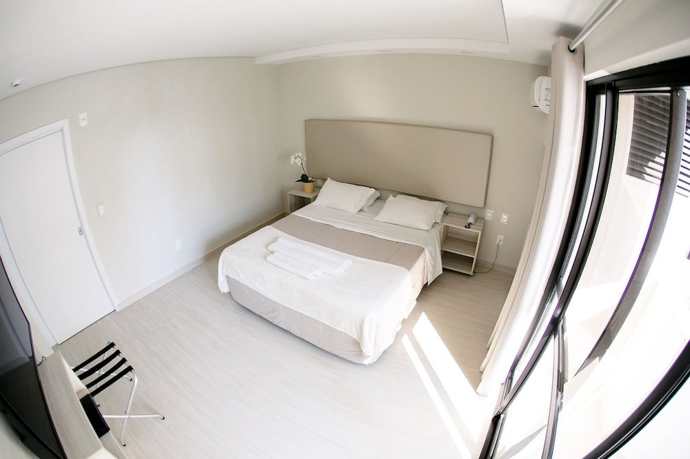 Фото Hotel Palace 1