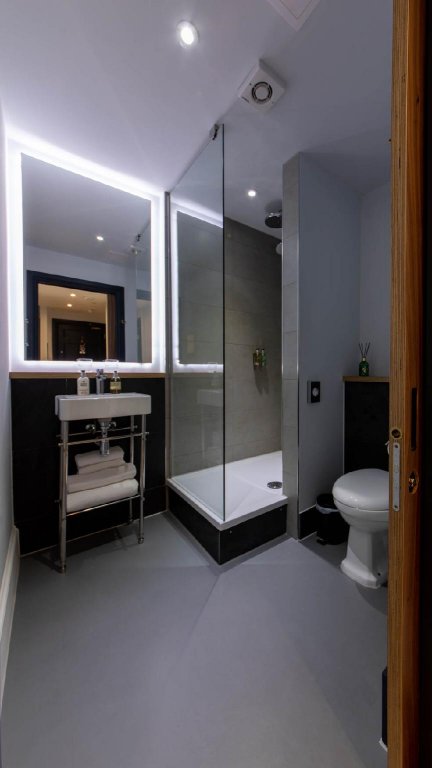 Фото Linton Collection - 28 North Bridge