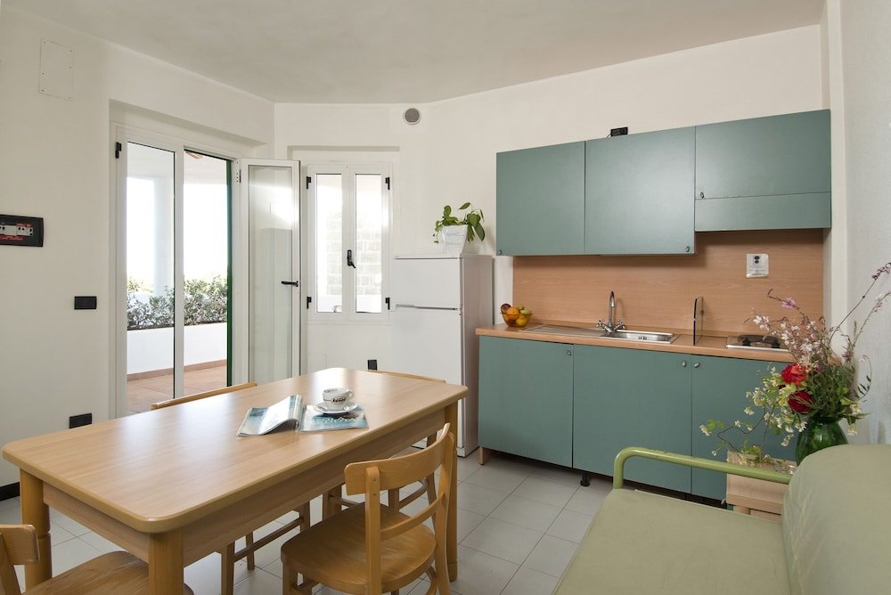 Фото Cala Corvino Hotel Resort