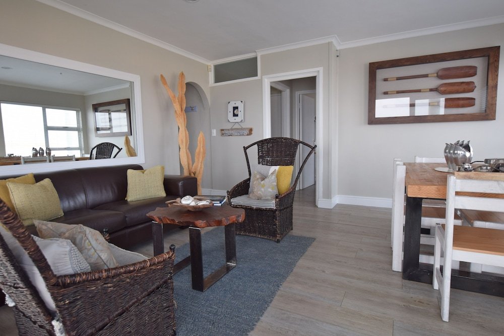 Фото Pikkewyntjie Cottage