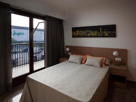 Фото Pio XII Apartments Valencia