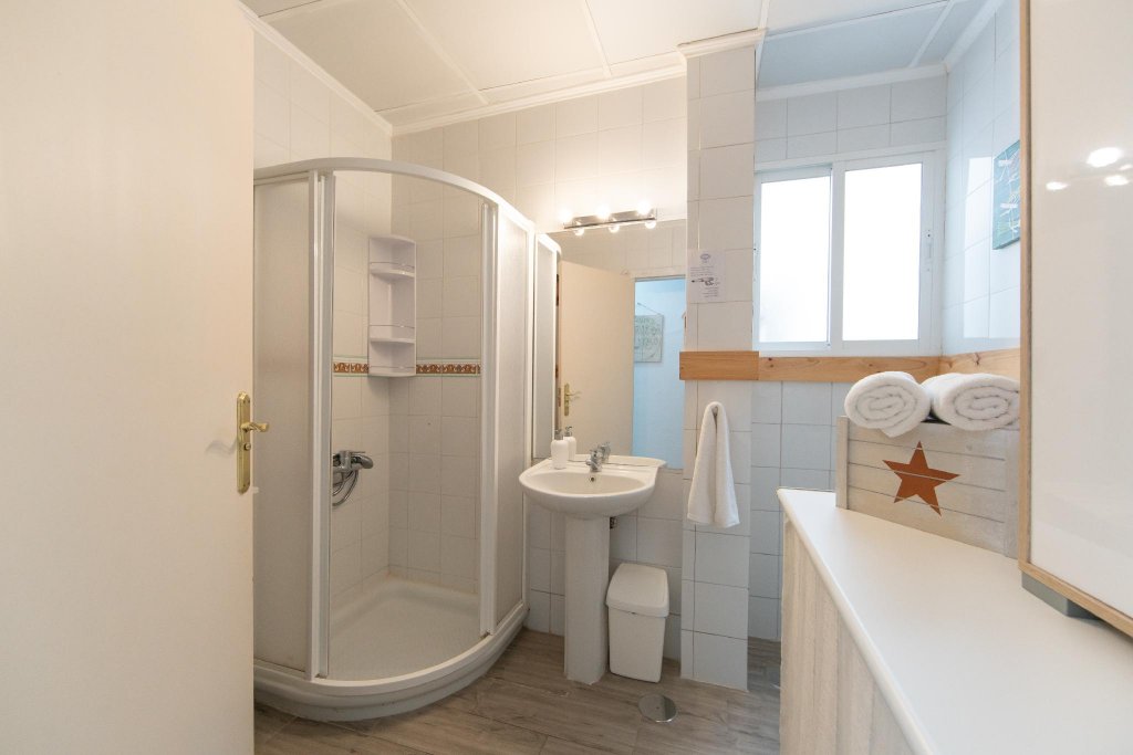 Фото Pensión Venecia Gomerez