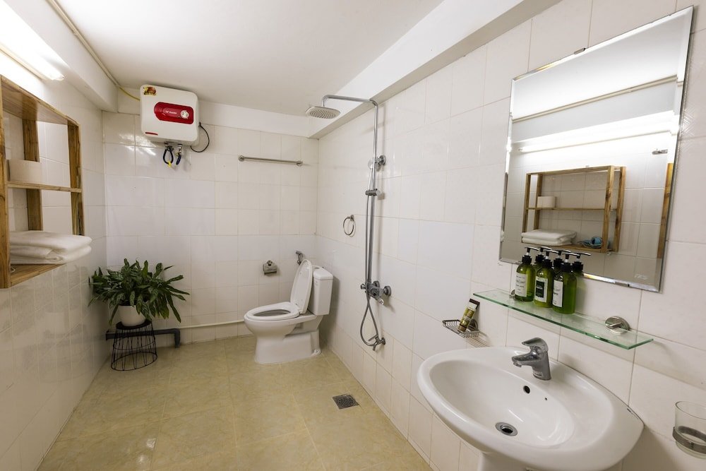 Фото Em Am Homestay - West Lake