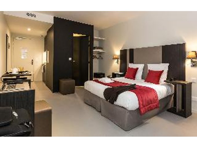 Фото отеля 2