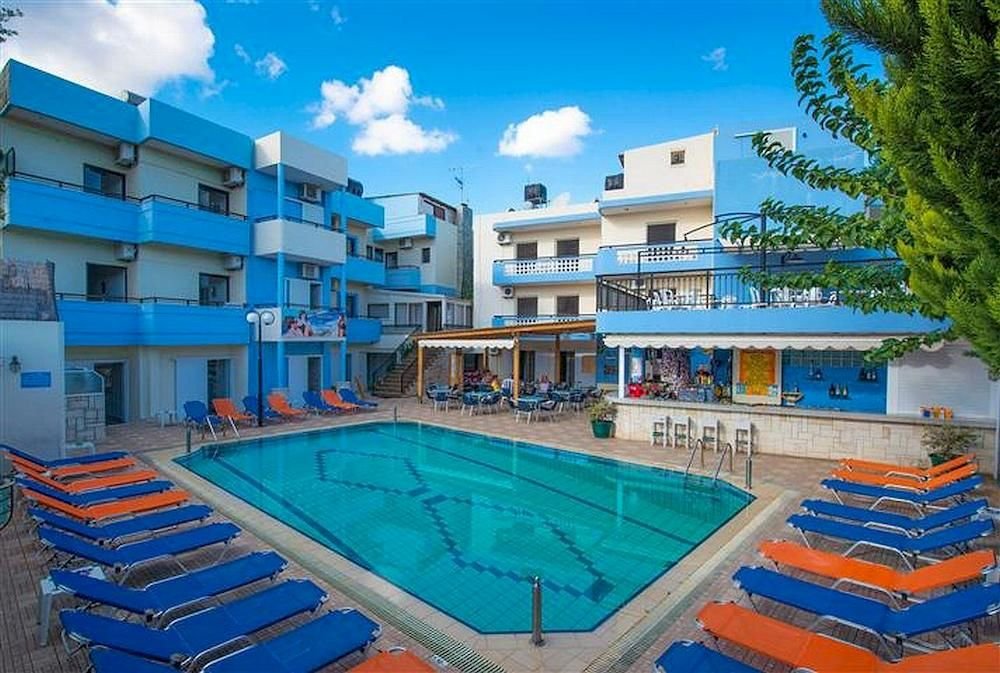 Фото Sunshine Studios & Apartments