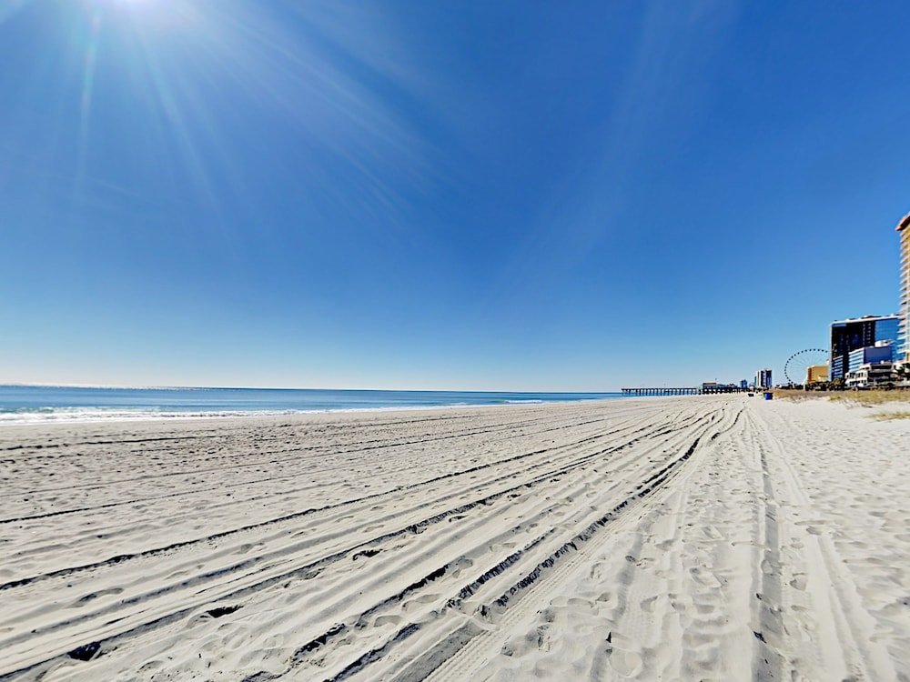 Фото Ocean Forest Plaza by Palmetto Vacation Rental